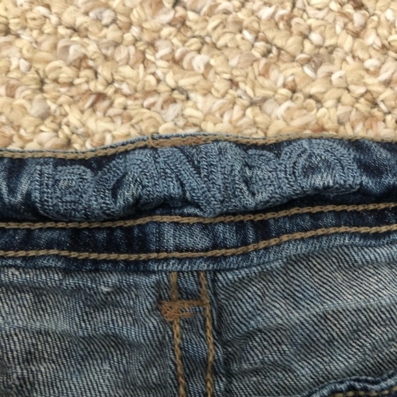 Bongo Embellished 5-Pocket Short Shorts - Picture 3 of 6